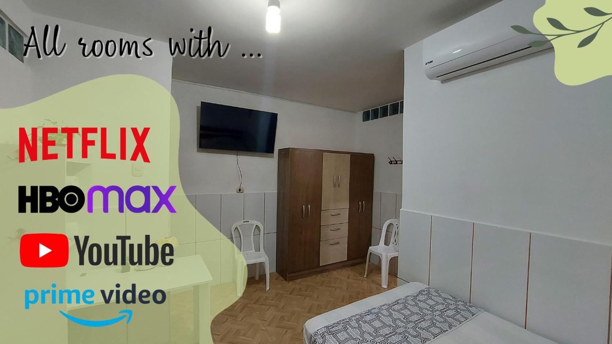 Amazon House Hostel Икитос Экстерьер фото